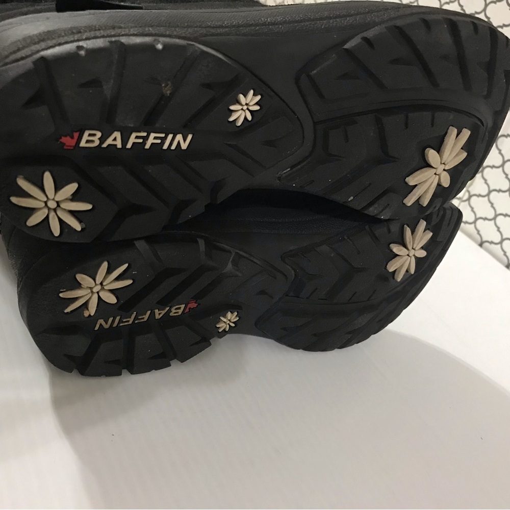 Baffin Women's Black Insulated Winter Boots Size 9 - Picture 6 of 6